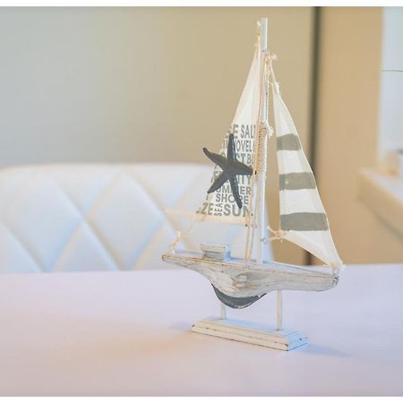Kenese Regatta Apartman Балатонкенеше Екстер'єр фото